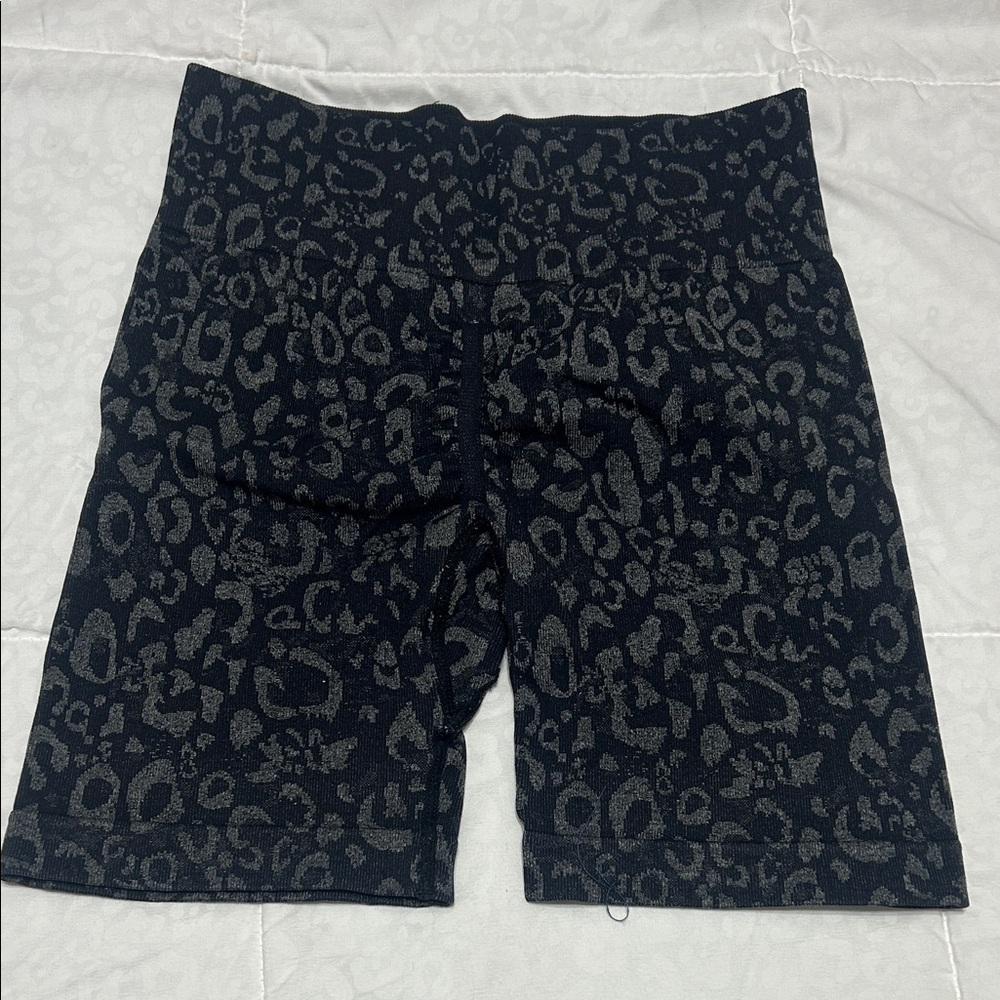 Leopard Print Women's Biker Gym Shorts